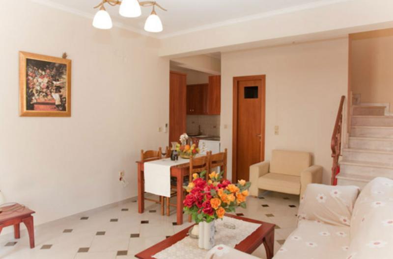 Liocharis Apartments Лурдата Екстер'єр фото